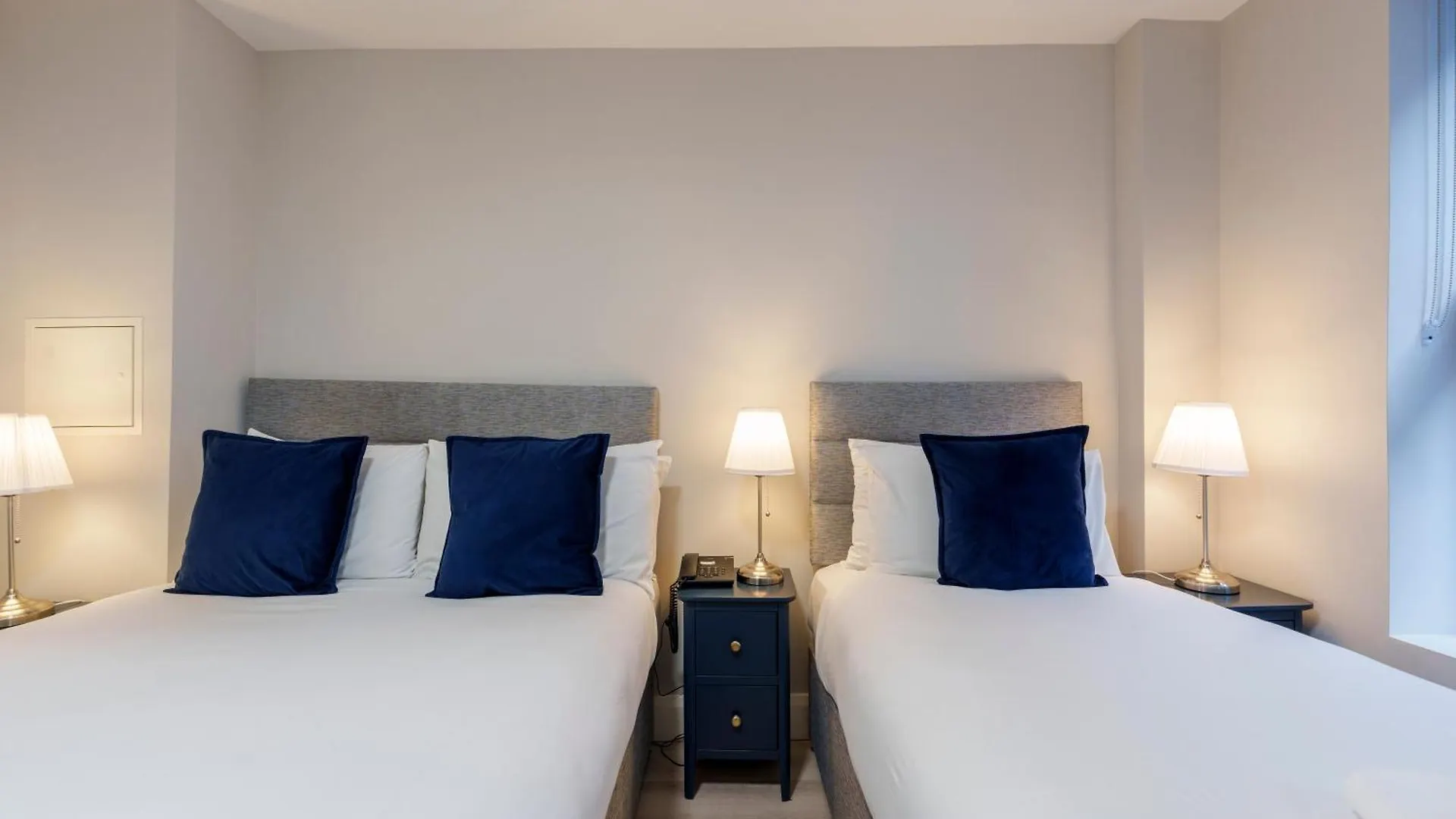 Hotel The Temple Bar Lane Dublin
